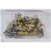 Image 1 : BAG OF 12 PLUMBING TAPS