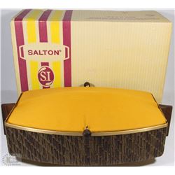 SALTON ELECTRIC BUN WARMER
