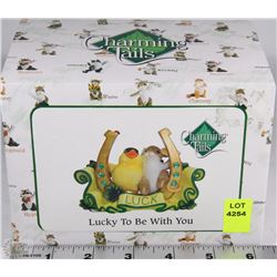 CHARMING TAILS "LUCKY TO BE WITH YOU"