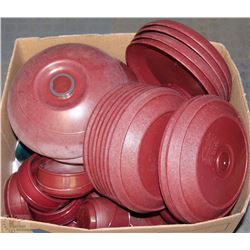 BOX WITH ASSORTED PLASTIC DISHWARE INCUDING COFFEE