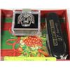 Image 1 : TRAY WITH SKULL RING AND MULITIPLE TOOL KNIFE