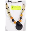 Image 1 : BEADED NECKLACE WITH DISPLAY
