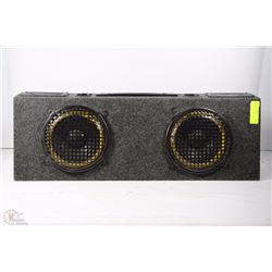 AUDIOVOX SPEAKER BOX WITH WORKING 8" SPEAKERS