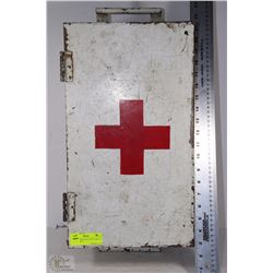 1955 GRIESBACH BOY SCOUT METAL FIRST AID BOX