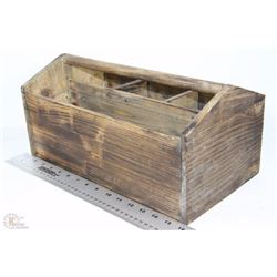 VINTAGE WOODEN TOOL BOX
