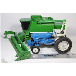 VINTAGE METAL FORD TRACTOR & ERTL JOHN DEERE