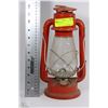 Image 1 : KEROSENE LAMP