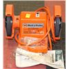 Image 1 : BLACK & DECKER UTILITY BENCH GRINDER