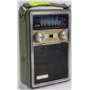 Image 1 : VINTAGE SUPERSONIC BATTERY/ELECTRIC AM/FM RADIO