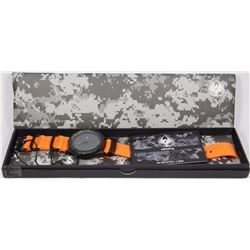 NEW INFANTRY DATE QUARTZ MEN WATCH W/PAPERS