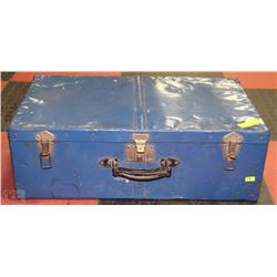 ANTIQUE 1910 LION BRAND STEAMER TRUNK BY VANCOUVER