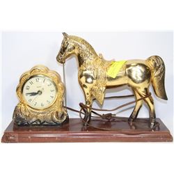 UNITED MODEL 315 VINTAGE HORSE CLOCK