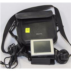 GARMIN NUVI  GPS WITH TRAVEL CASE