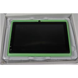 NEW ANDROID KIT KAT 4.4 QUAD CORE TABLET WITH DUAL