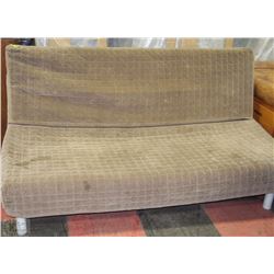 FUTON WITH WASHBOWL COVER
