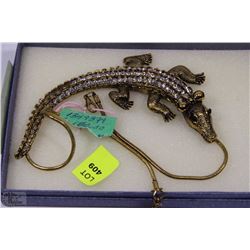 CREATURE COUTURE CROCODILE NECKLACE WITH BLACK