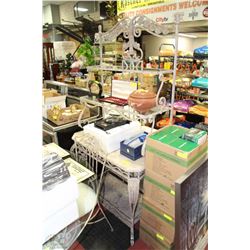 WROUGHT IRON BAKERS RACK