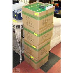 BOX OF 8 SOLAR POST CAP LIGHTS X 4