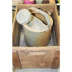 VINTAGE CRATE WITH WATERING CAN