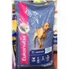 Image 1 : EUKANUBA SENIOR LARGE BREED CHICKEN FLAVOR  30LBS