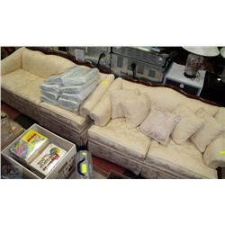 WHITE ETHAN ALLEN SOFA & LOVE SEAT
