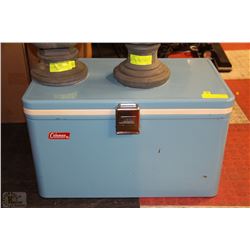 VINTAGE BLUE COLEMAN COOLER