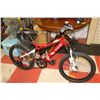 Image 1 : CCM RED YOUTH MOUNTAIN BIKE 20"BACK TIRE