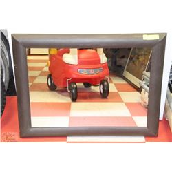 34" X 26.5" WALL MIRROR