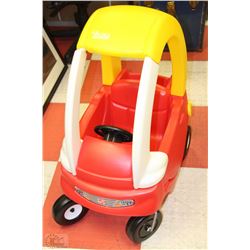 CHILDRENS RIDE ON CAR