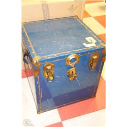 BLUE METAL TRUNK 18 INCHES SQUARE X