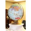 Image 1 : GLOBE
