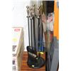 Image 1 : FIREPLACE TOOL SET