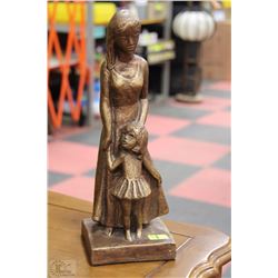 CANADIAN MOTHER AND DAUGHTER SIGNED STATUE