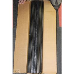 BOX FULL OF VINTAGE TRAIN TRACKS AND CARDBOARD