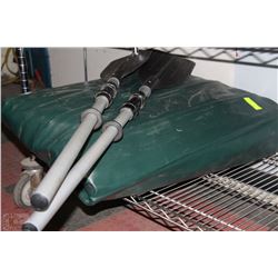 FOUR PERSON RUBBER RAFT WITH SET OF OARS