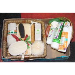 NEW PEDICURE GIFT SET AND BATH SET