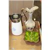 Image 1 : DECORATIVE CARAFE WITH CORNING WARE COFFE