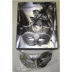 FLAT WITH LADY MASQUES