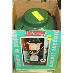 COLEMAN COLLECTIBLE LAMP