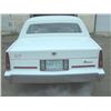 Image 4 : 1986 Cadillac Fleetwood White 4dr. Eng.401