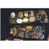 Image 5 : Numerous Cabochons!