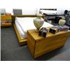 Image 1 : Italian Hand Rubbed Cherry King Bedroom Suite