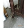 Image 2 : Glass Front Mahogany China Hutch