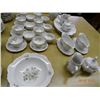 Image 2 : Lot of Mitterteich Bavaria China Made in Germany - Service for 16 & Service Pieces