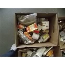 BOX OF ASSORTED FOOD ITEMS