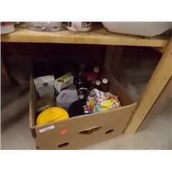BANANA BOX OF ASSORTED ESTATE FOOD ITEMS - SOME OPEN