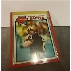 FOOTBALL COLLECTOR CARD IN HARD PLASTIC CASE - ARCHIE MANNING - #383 - 1979 TOPPS - EXCELLENT CONDIT