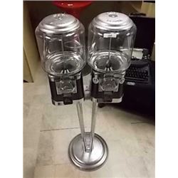 BEAVER COIN OPERATED CANDY MACHINES (2) ON BASE - WITH KEY