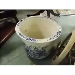 PORCELAIN PLANT POTS - HAND PAINTED - 1 TTL