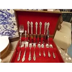 VINTAGE CUTLERY SET  IN BOX - SP - 33 PC